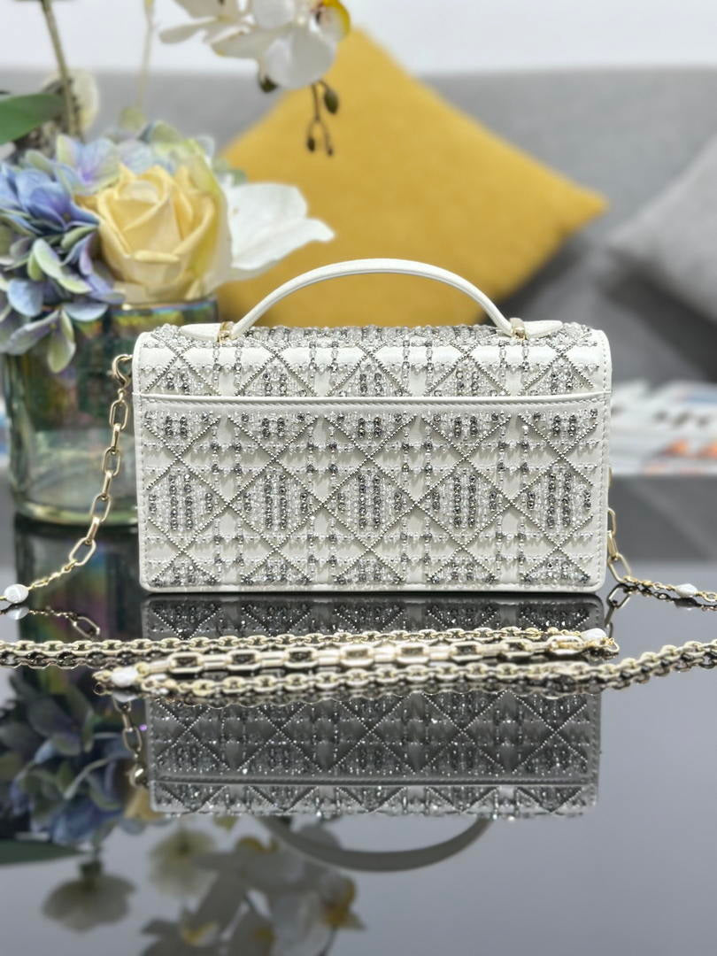 Dior S0980 Mini Miss Dior Bag Latte M0997 White Embroidery with shimmering beads
