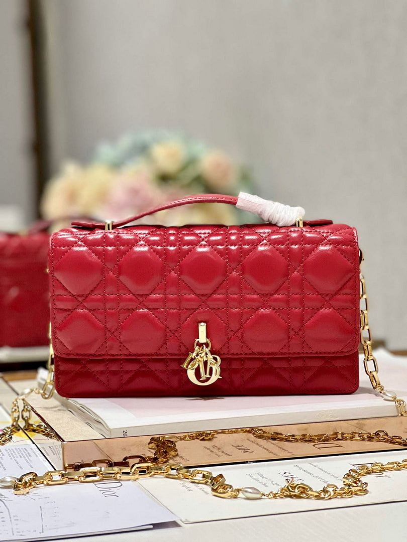 Dior S0980 Mini Miss Dior Bag Latte Cannage Lambskin Red - Default Title - View 1