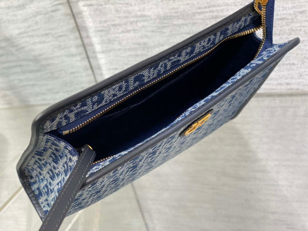 Dior S2107 30 Montaigne Dea Pouch Blue Denim Dior Oblique Jacquard M2022