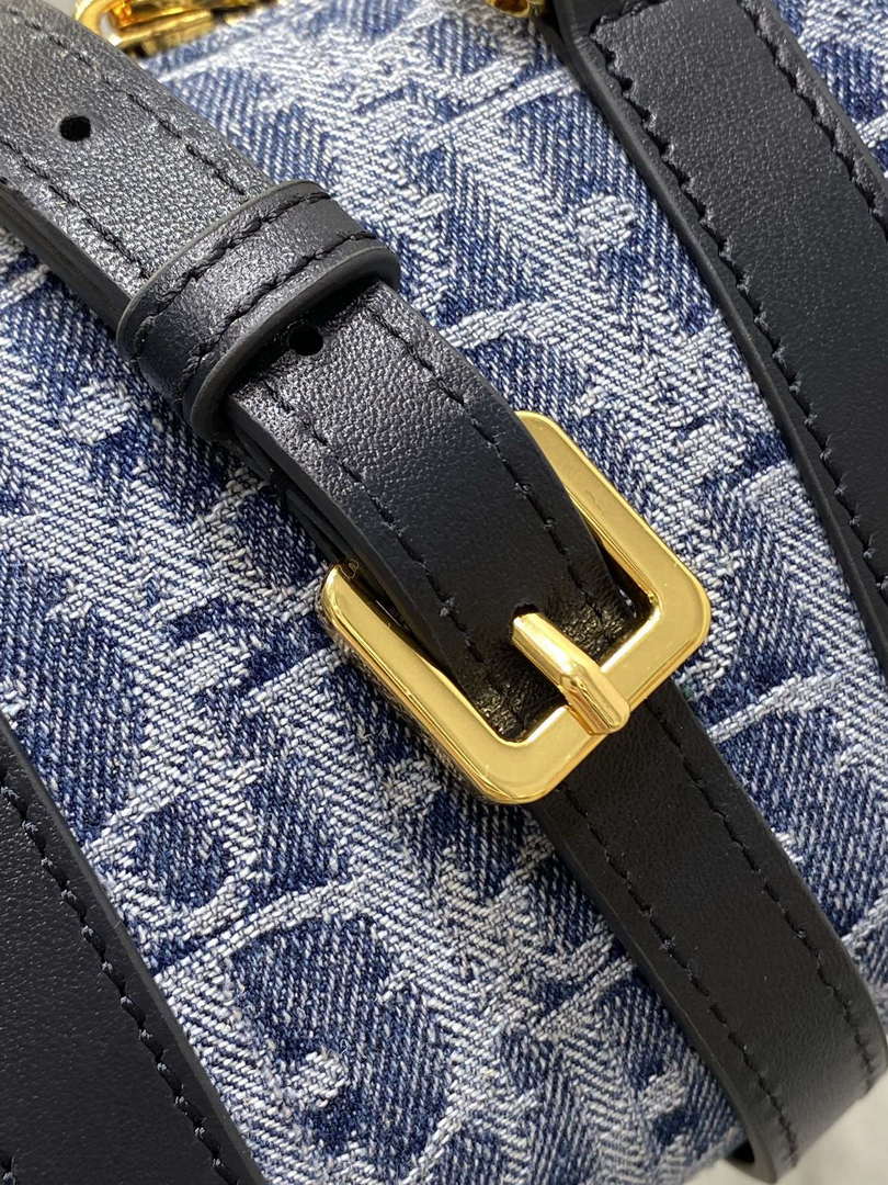Dior S2348 Dior Groove 17 Nano Bag Blue Dior Oblique Jacquard