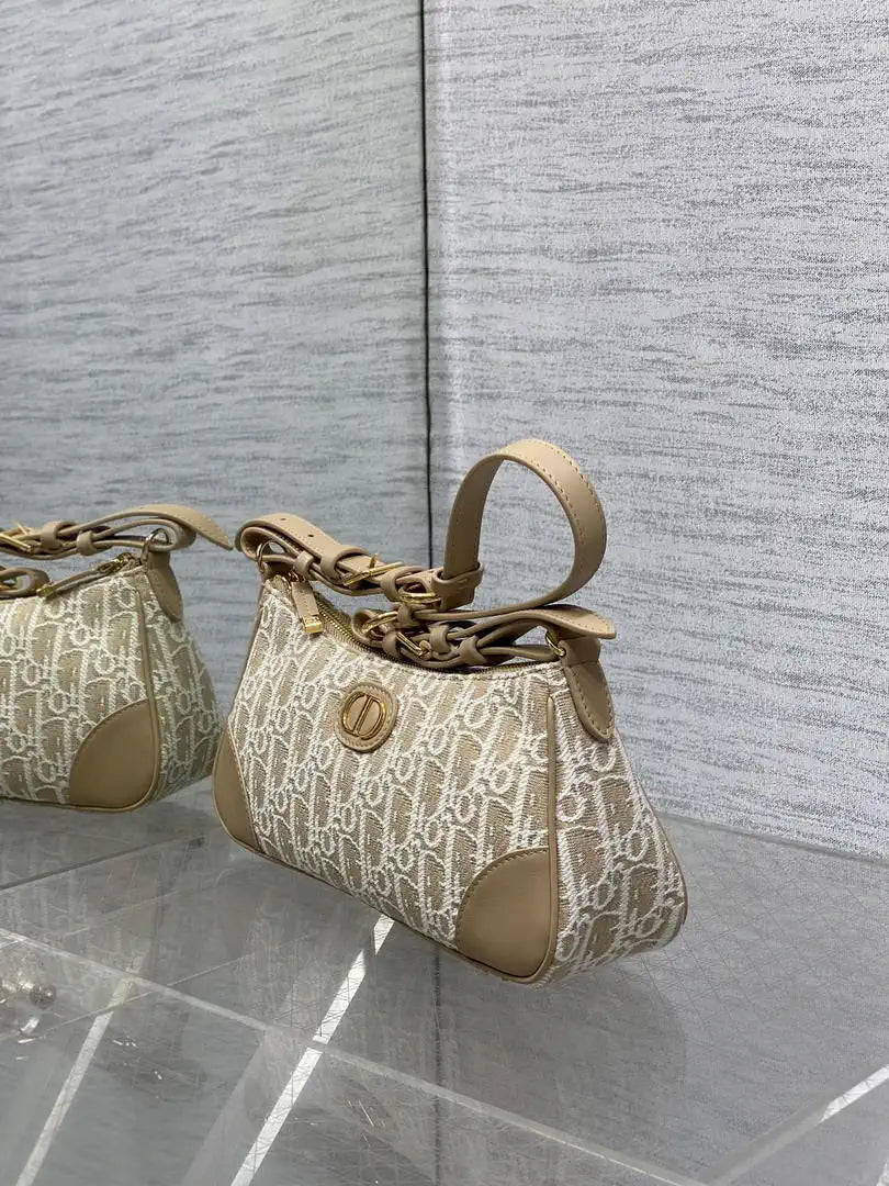 Dior S2398 30 Montaigne Wanderlust Mini Bag Beige Dior Oblique Jacquard and Smooth Calfskin