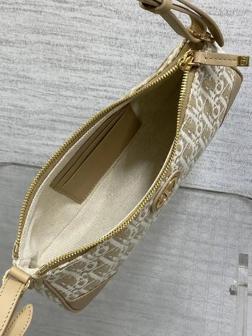 Dior S2398 30 Montaigne Wanderlust Mini Bag Beige Dior Oblique Jacquard and Smooth Calfskin