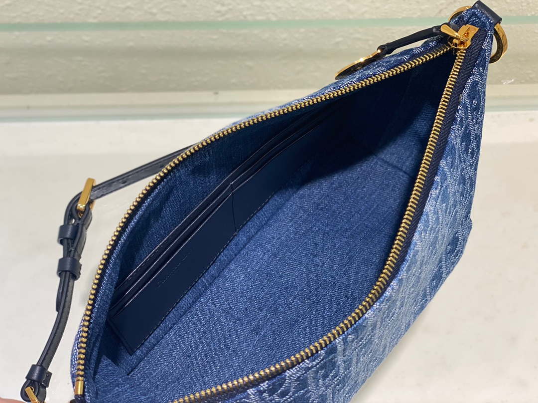 Dior S3202 Diorstar Hobo Bag with Chain Blue Denim Dior Oblique Jacquard M2030