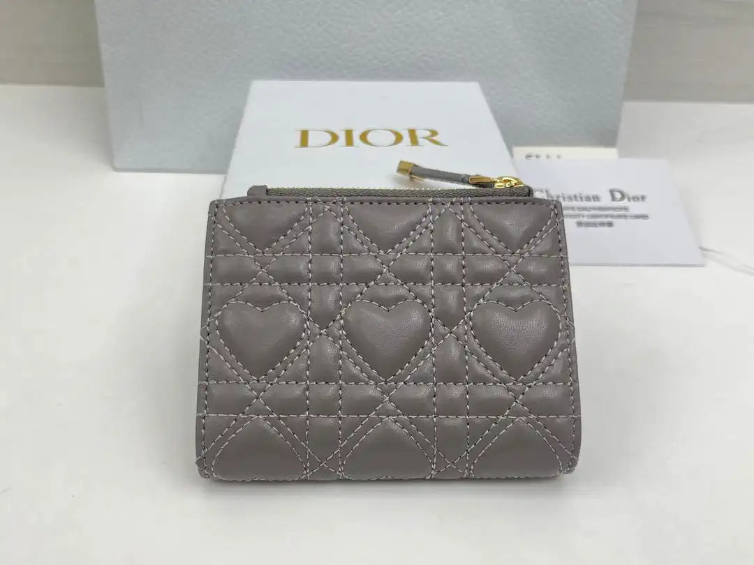 Dior S4208 Dior Caro Dahlia Wallet Macaron Gray Cannage Lambskin with Heart Motif