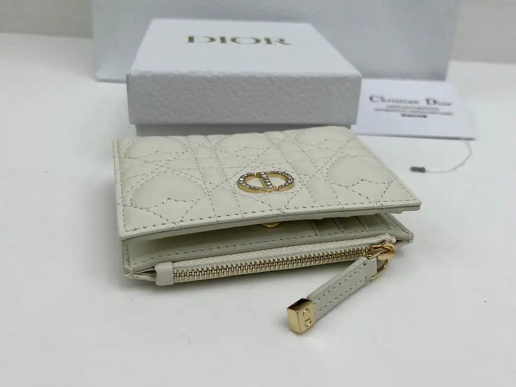 Dior S4208 Dior Caro Dahlia Wallet Macaron White Cannage Lambskin with Heart Motif