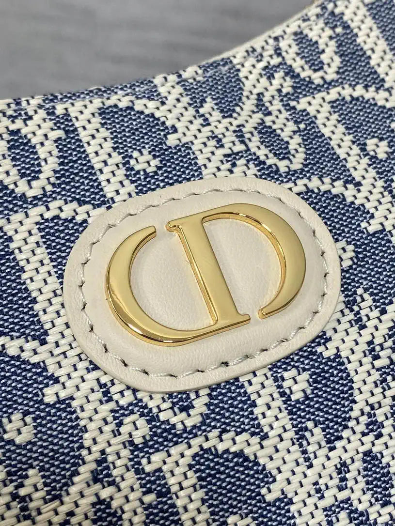 Dior S4309 30 Montaigne Diorling Mini Bag with Chain Light Blue Dior Oblique Jacquard