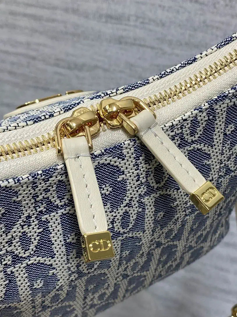 Dior S4309 30 Montaigne Diorling Mini Bag with Chain Light Blue Dior Oblique Jacquard