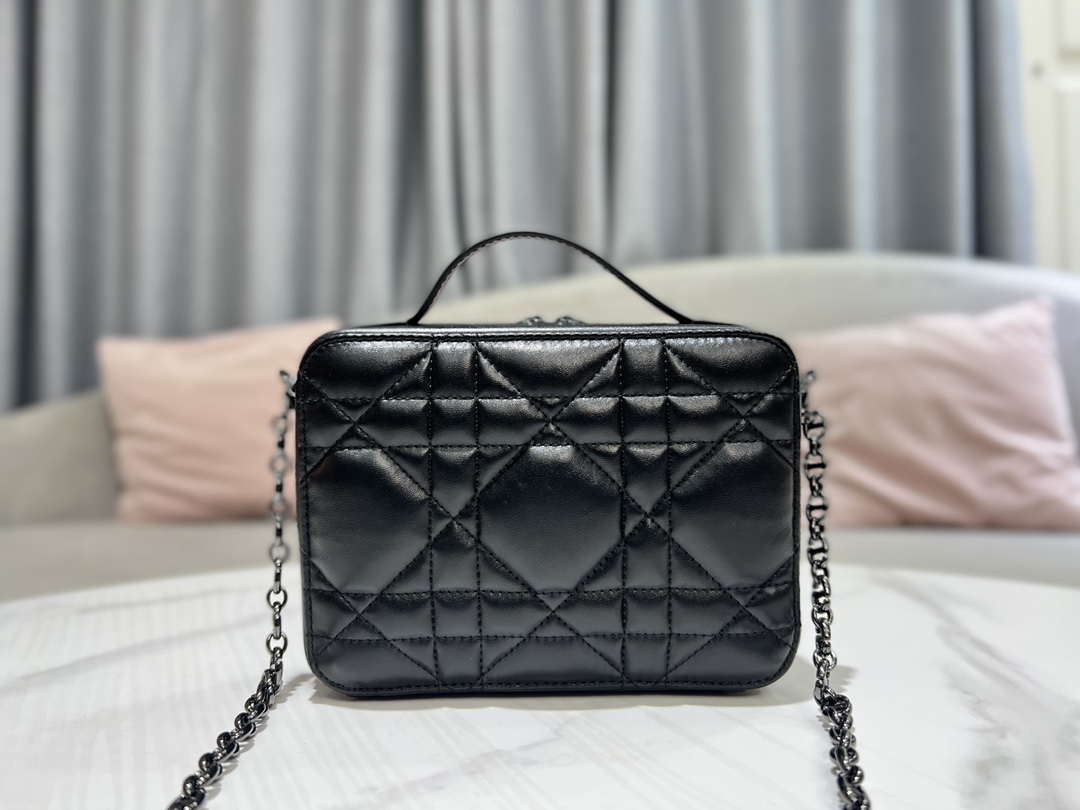 Dior S5140 Caro Box Bag Black Quilted Macrocannage Calfskin