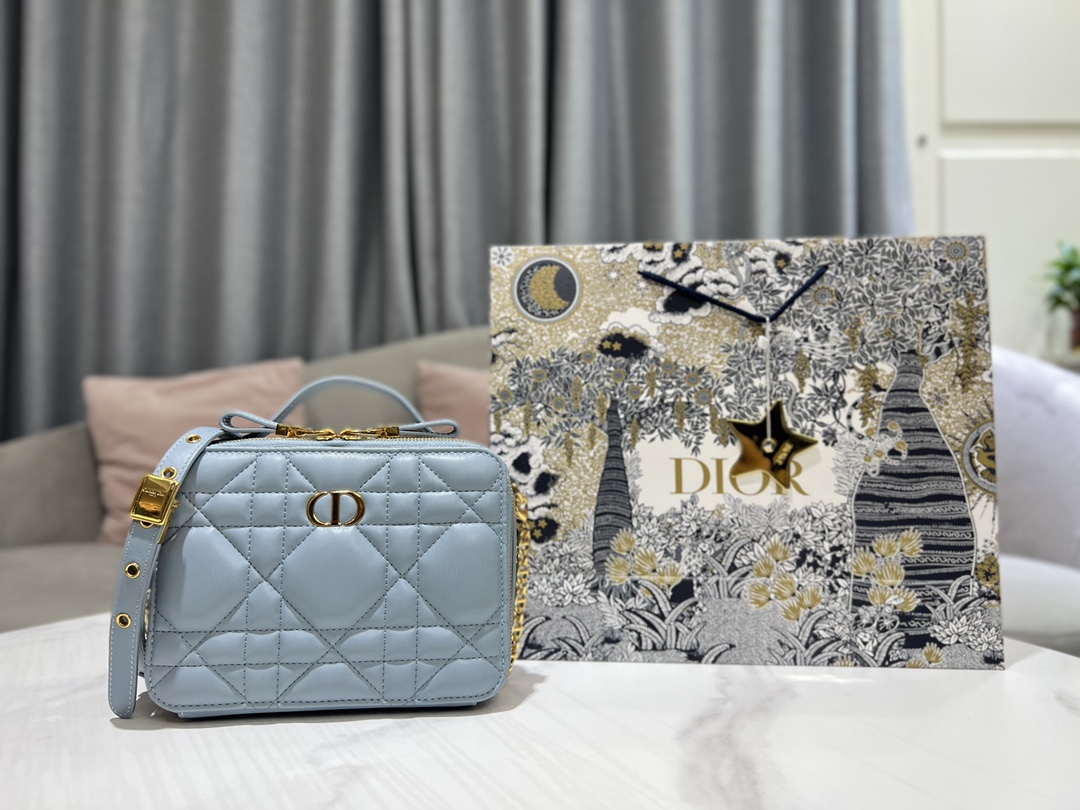 Dior S5140 Caro Box Bag Lake Blue Quilted Macrocannage Calfskin - Default Title - View 1