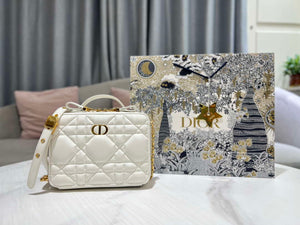 Dior S5140 Caro Box Bag White Quilted Macrocannage Calfskin - Default Title - View 1
