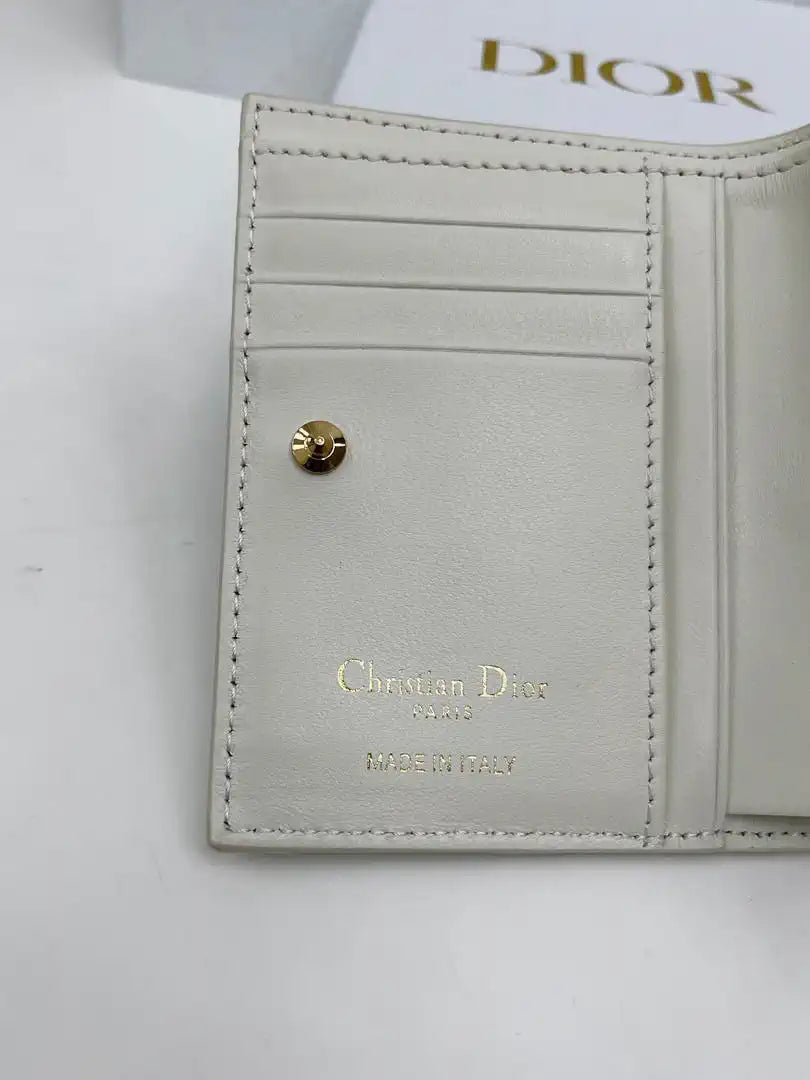 Dior S5173 Caro Dahlia Wallet White Supple Cannage Calfskin