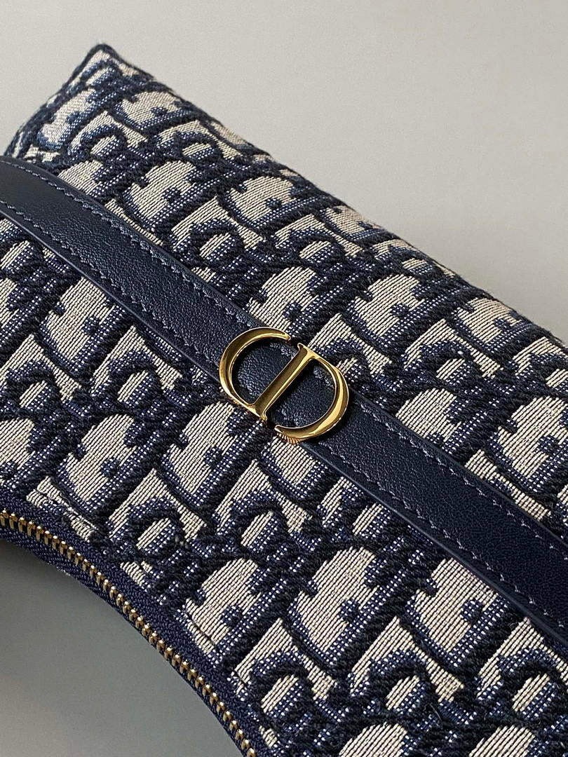 Dior S5232 Miss Caro Diorling Mini Bag Navy Oblique print