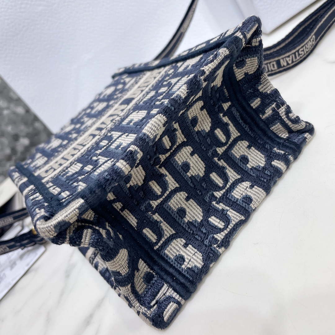 Dior S5555 Mini Dior Book Tote Phone Bag Blue Dior Oblique Embroidery - Default Title - View 4