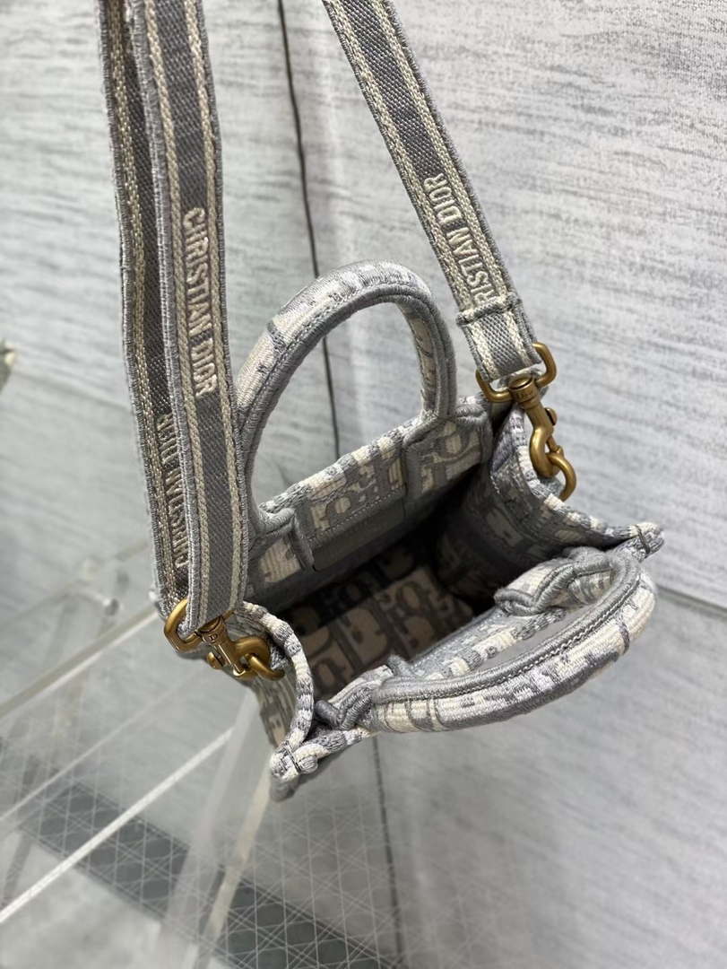 Dior S5555 Mini Dior Book Tote Phone Bag Gray Dior Oblique Embroidery