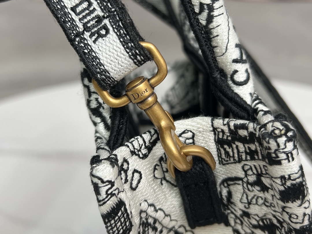 Dior S5555 Mini Dior Book Tote Phone Bag White and Black Eembroidery S1108