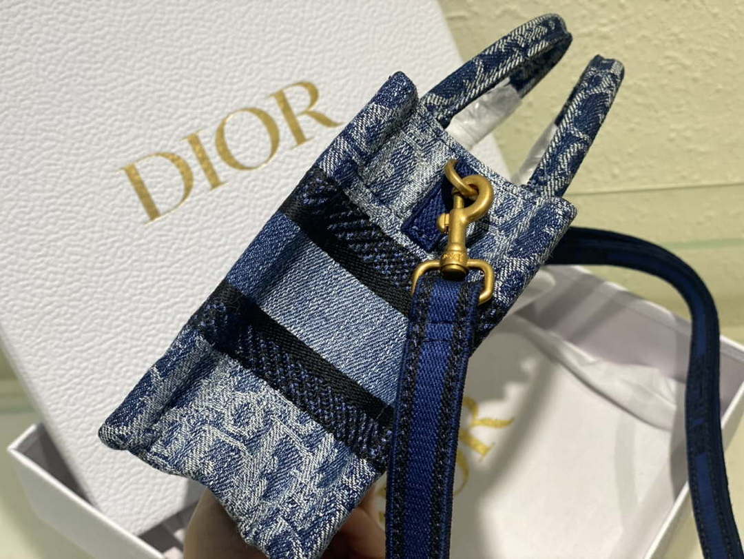 Dior S5573 Mini Dior Book Tote Blue Denim Dior Oblique Jacquard M2016