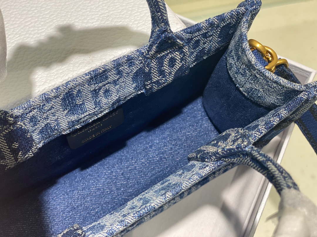 Dior S5573 Mini Dior Book Tote Blue Denim Dior Oblique Jacquard M2016