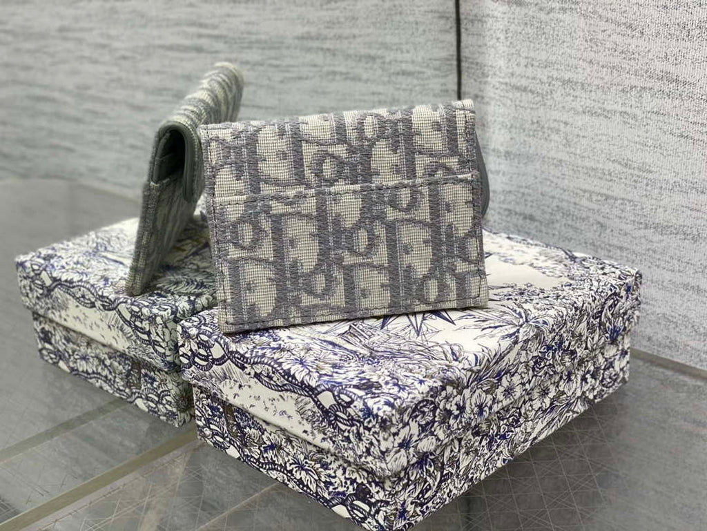 Dior S5611 Saddle Flap Card Holder Gray Dior Oblique Jacquard