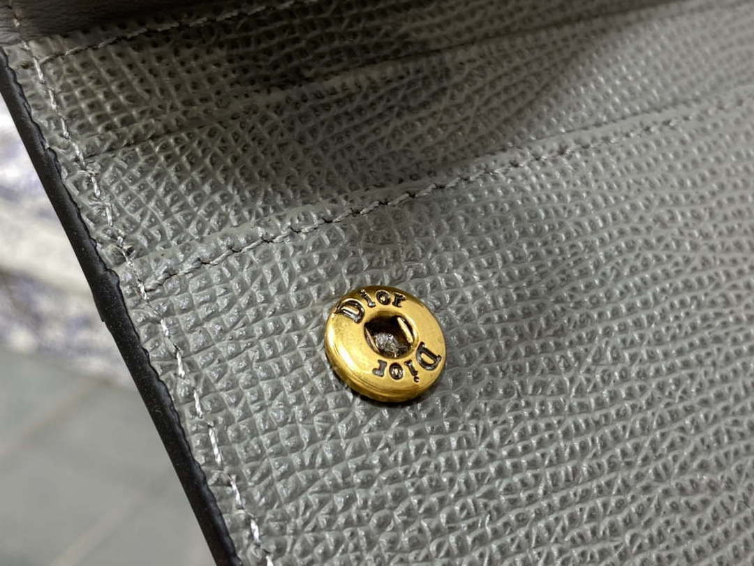 Dior S5611 Saddle Flap Card Holder Gray Grained Calfskin