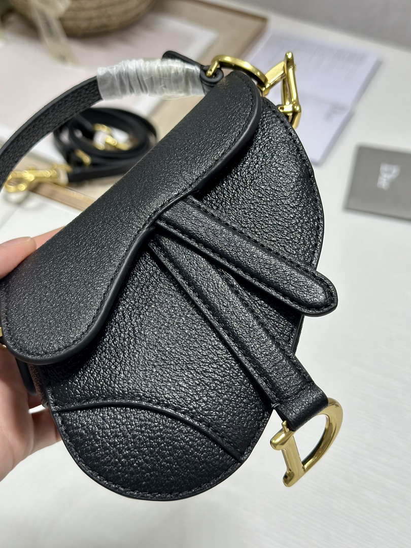 Dior S5685 Micro Saddle Bag With Strap Scarlet Black Goatskin - Default Title - View 6