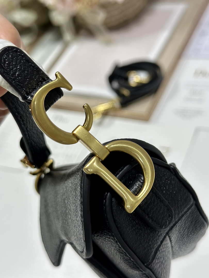 Dior S5685 Micro Saddle Bag With Strap Scarlet Black Goatskin - Default Title - View 7
