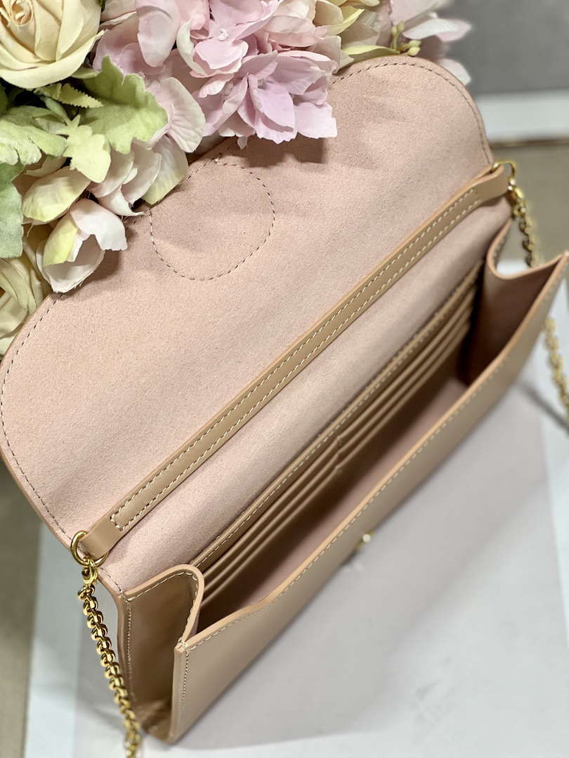 Dior S5703 Bobby EAST-WEST Pouch With Chain Caramel Beige Smooth Calfskin - Default Title - View 8