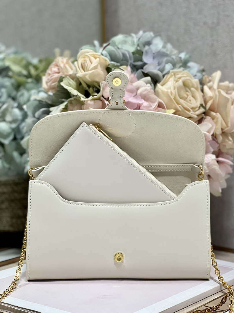 Dior S5703 Bobby EAST-WEST Pouch With Chain White Smooth Calfskin - Default Title - View 7