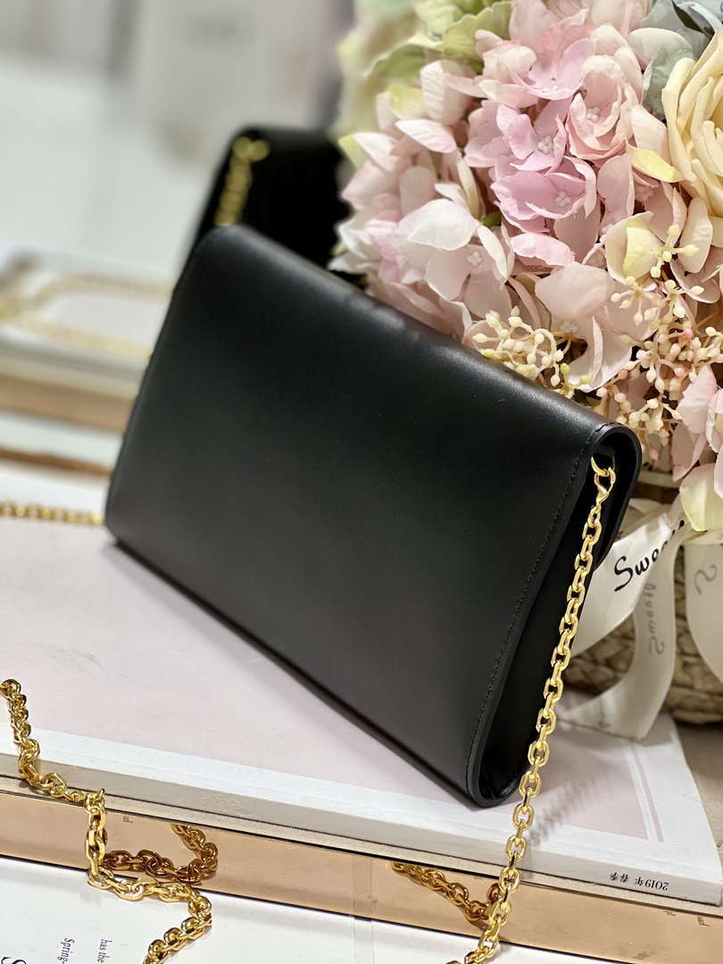 Dior S5703UBPZ_M900 Bobby EAST-WEST Pouch With Chain Black Smooth Calfskin