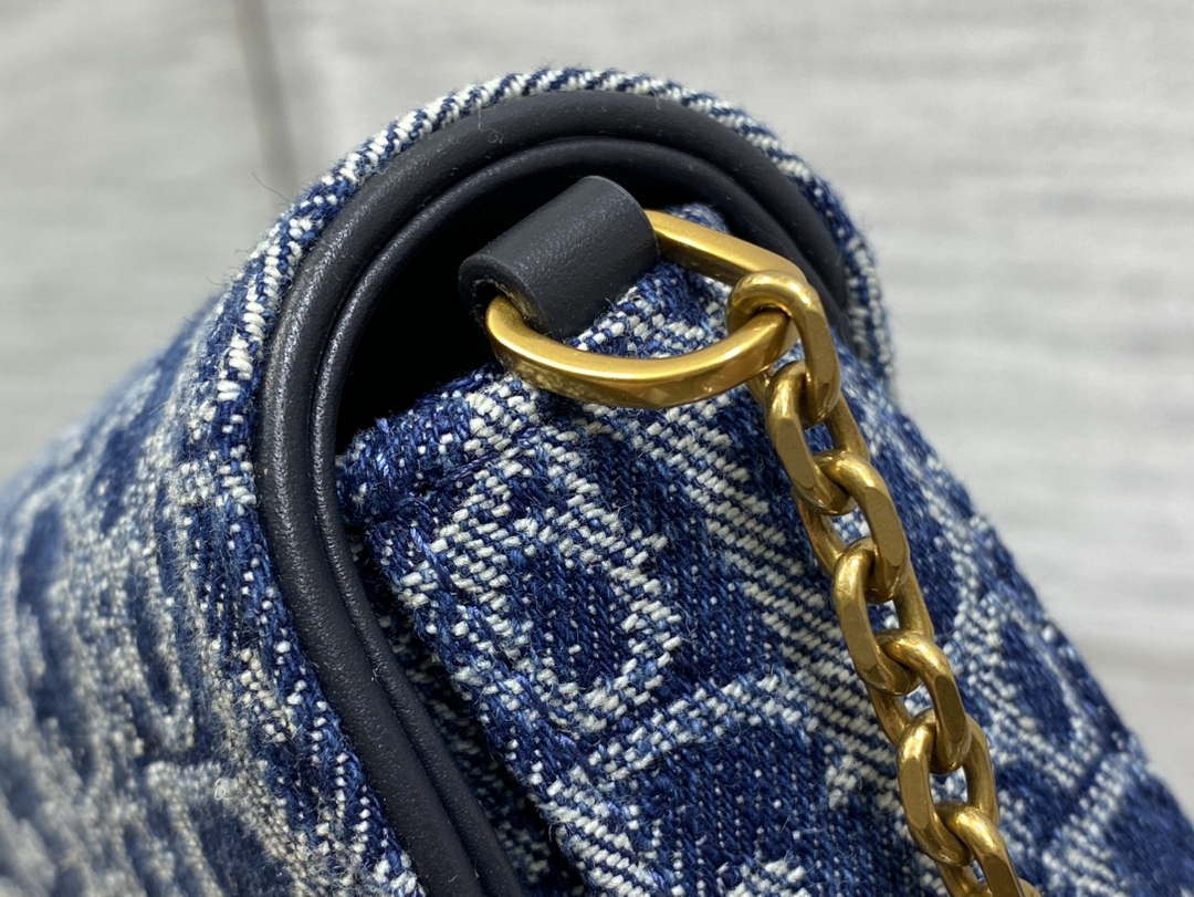 Dior S5907 Saddle Pouch with Chain Blue Denim Dior Oblique Jacquard M2026