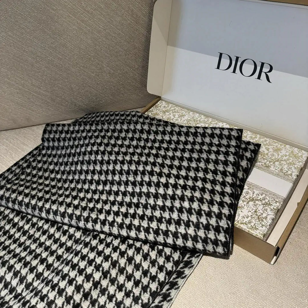 Dior Scarves Classic houndstooth scarf Cashmere  D63420