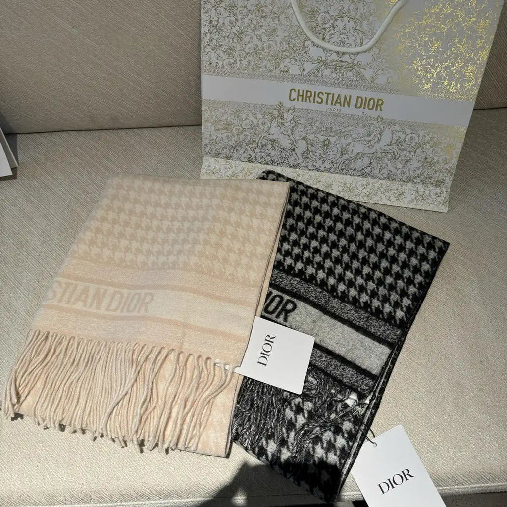 Dior Scarves Classic houndstooth scarf Cashmere  D63421