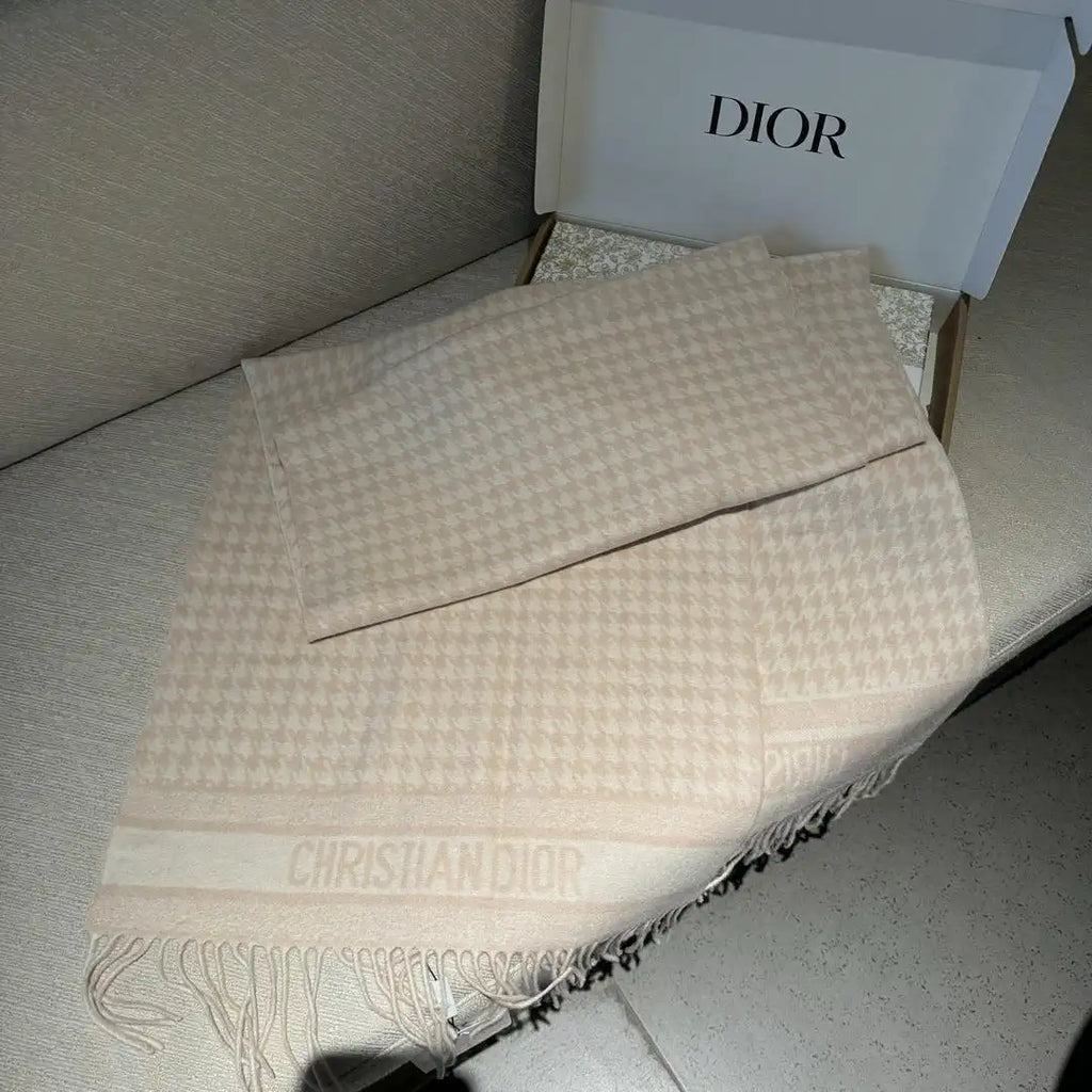 Dior Scarves Classic houndstooth scarf Cashmere  D63421