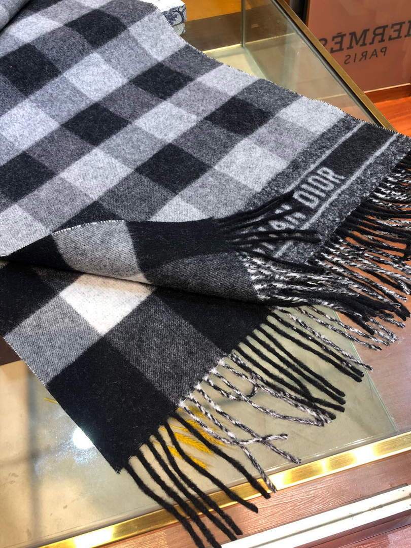 Dior Scarves Designer Dior Shawl Scarf 80010