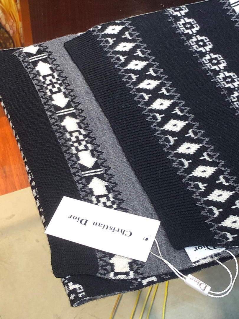 Dior Scarves Designer Dior Shawl Scarf 80014