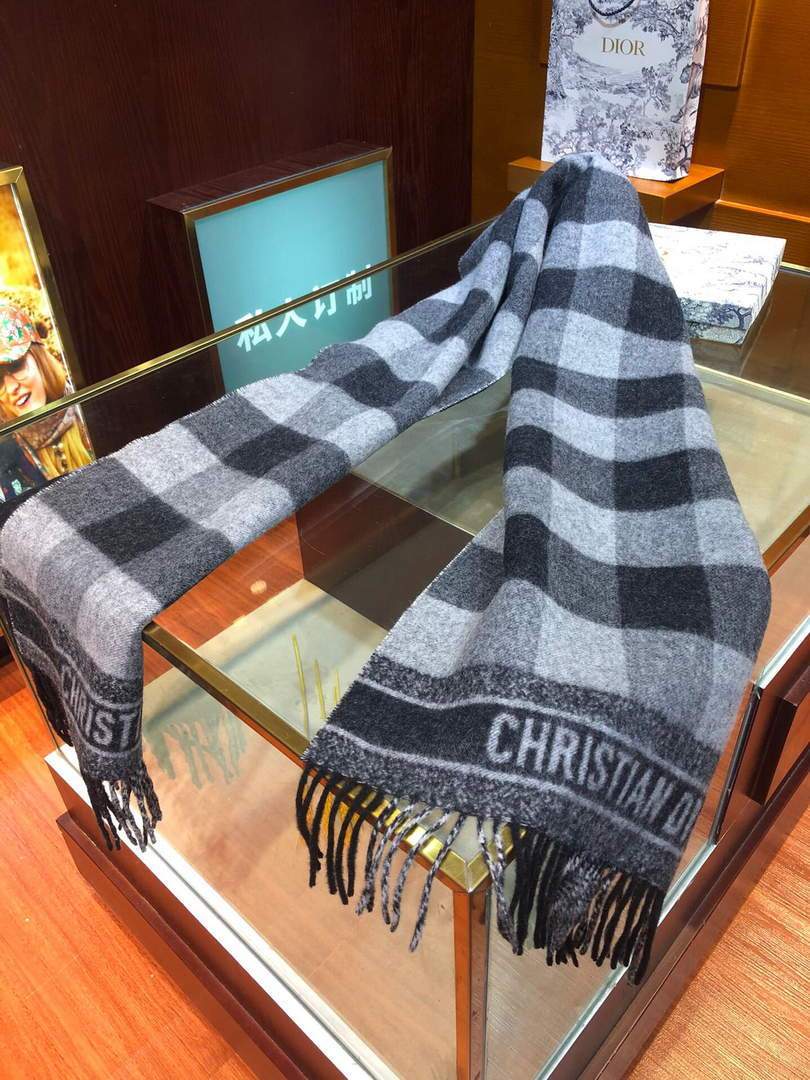 Dior Scarves Designer Dior Shawl Scarf 80010