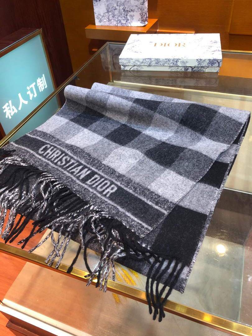 Dior Scarves Designer Dior Shawl Scarf 80010
