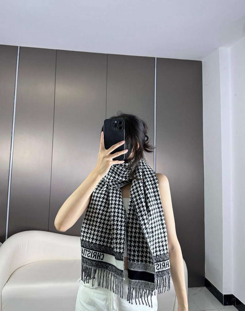 Dior Scarves Designer Scarf D63280