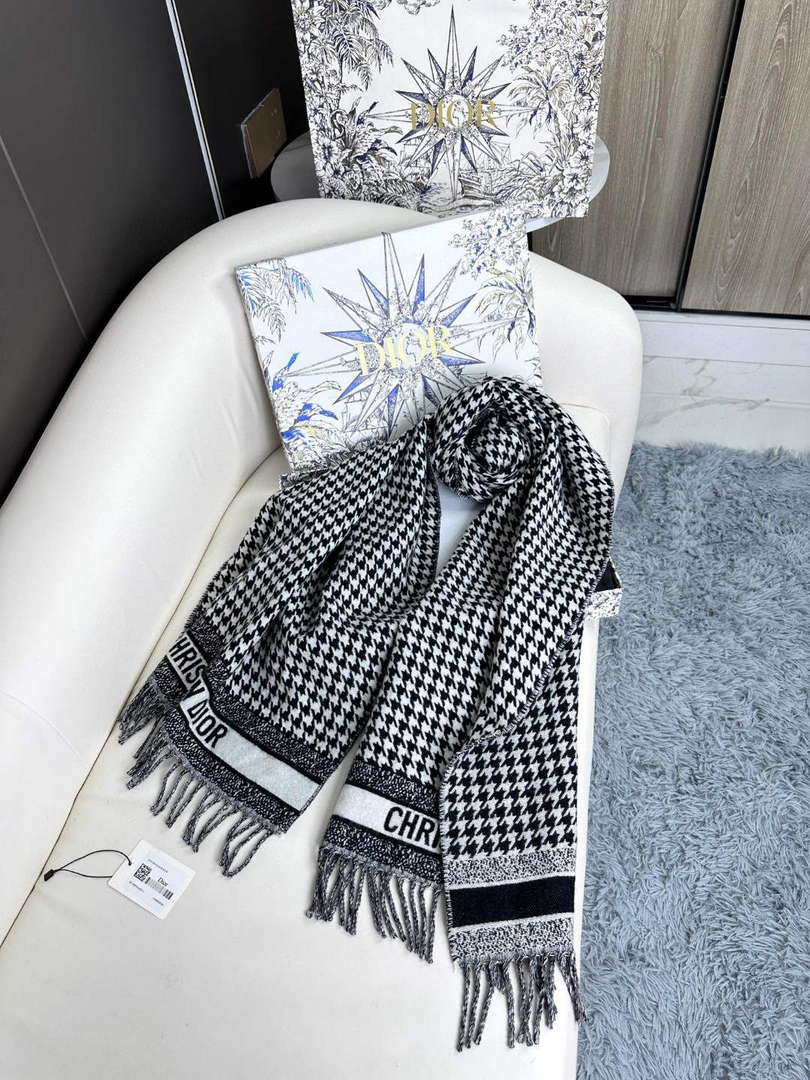 Dior Scarves Designer Scarf D63280