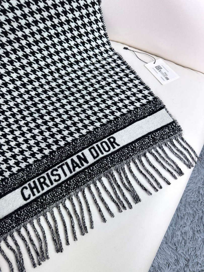 Dior Scarves Designer Scarf D63280