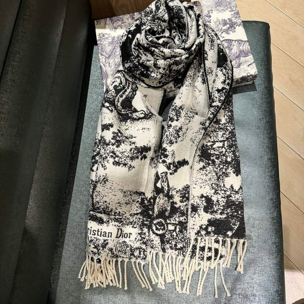 Dior Scarves Designer Scarf D63282