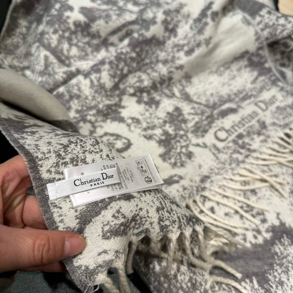 Dior Scarves Designer Scarf D63283