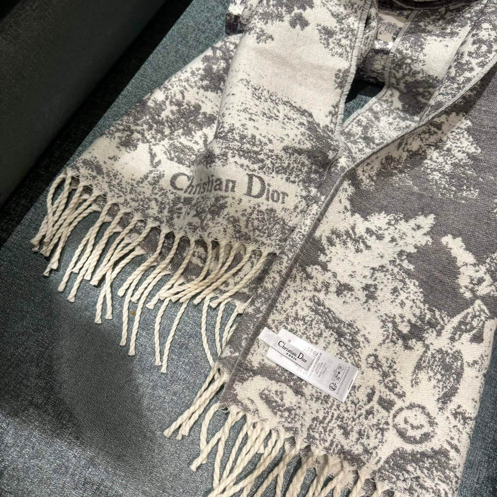 Dior Scarves Designer Scarf D63283