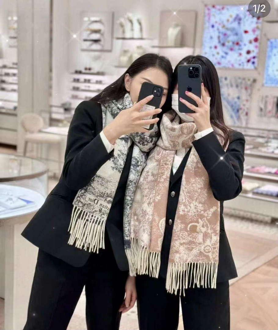 Dior Scarves Designer Scarf D63284