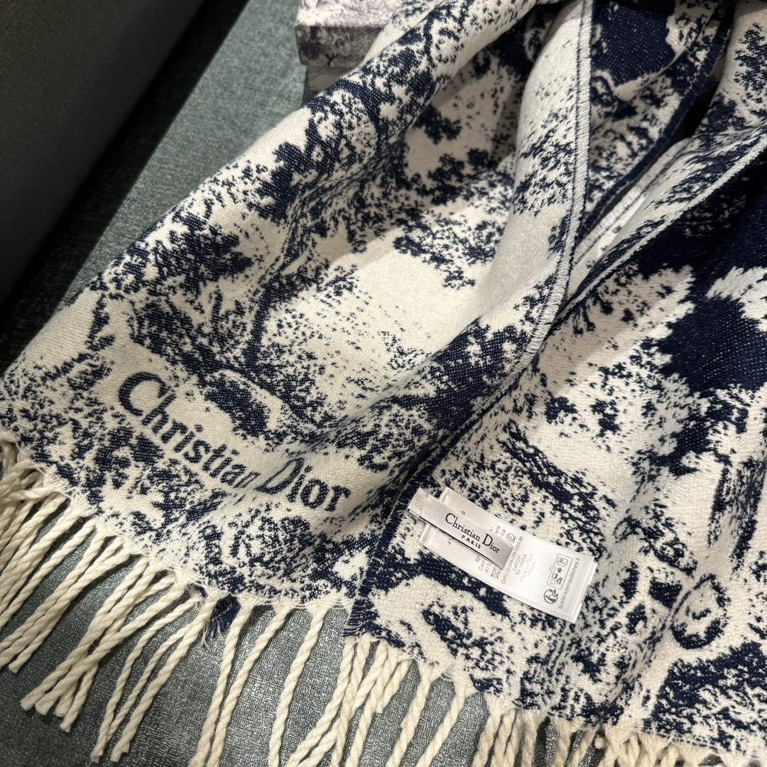 Dior Scarves Designer Scarf D63284