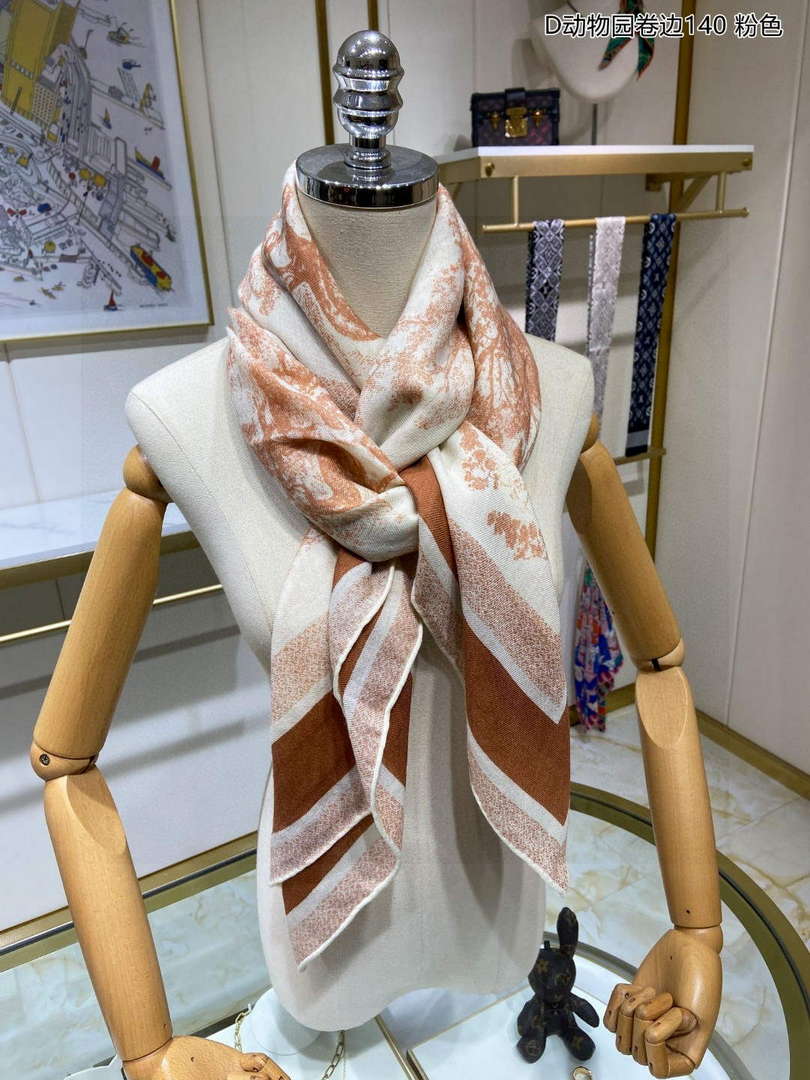 Dior Scarves Designer Scarf D63286