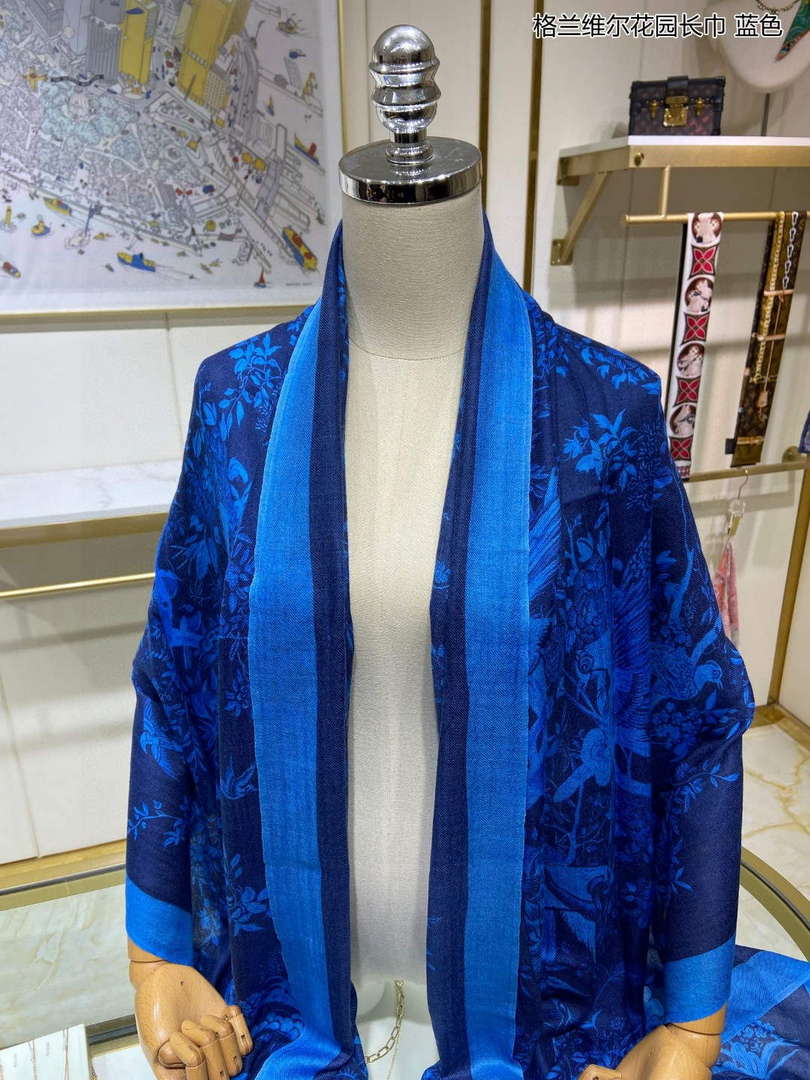 Dior Scarves Designer Scarf D63289
