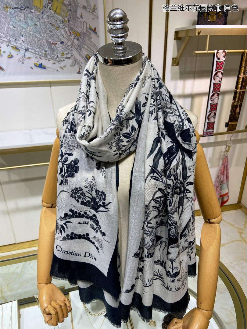 Dior Scarves Designer Scarf D63290