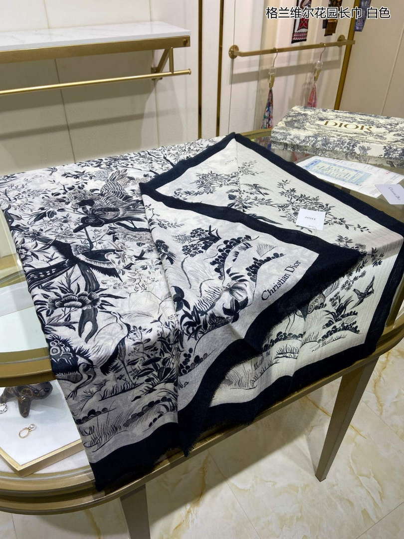 Dior Scarves Designer Scarf D63290