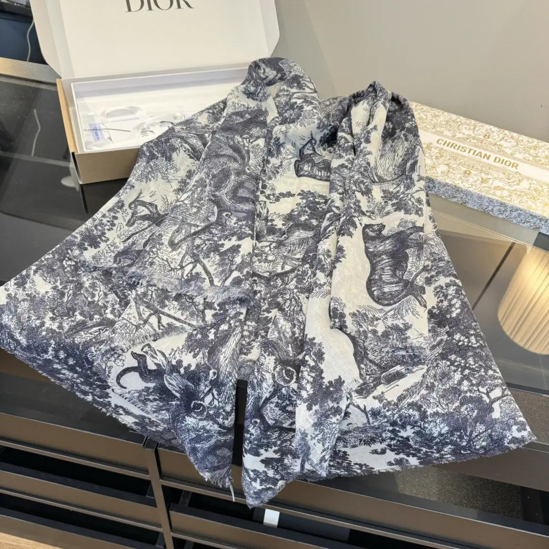 Dior Scarves Dior Elegant Animal Jungle Silk Cashmere Scarf& Shawl  Cashmere D63419