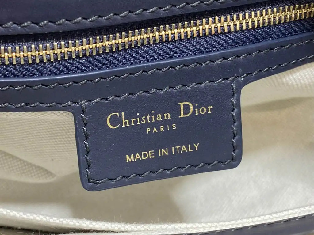 Dior Small 30 Montaigne Pocket Bag Blue Dior Oblique Jacquard and Smooth Calfskin M4600